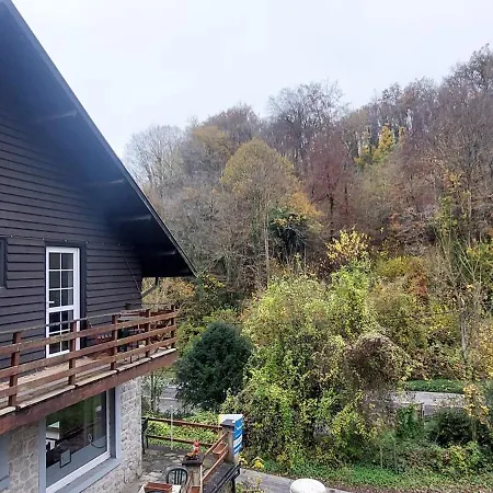 Le Des Grottes Frühstückspension *